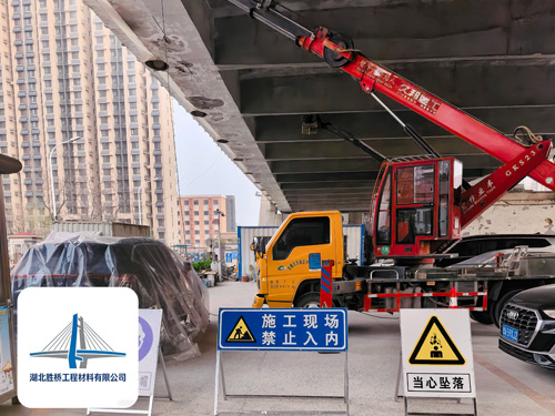 裂缝修补注胶